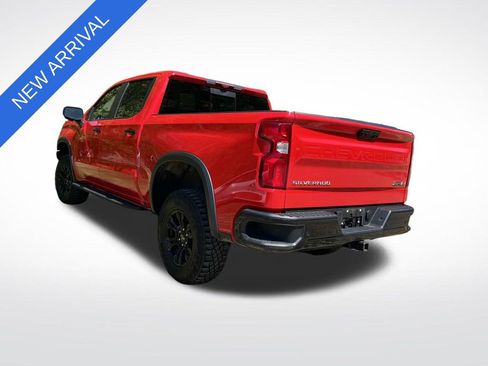 Used 2023 Chevrolet Silverado 1500 ZR2 w/ Technology Package image 2