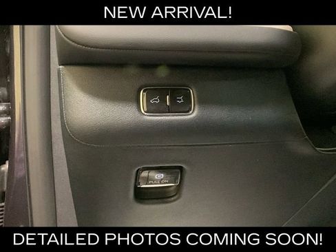 Used 2025 Lincoln Navigator Reserve w/ Jet Appearance Package AWD/4WD image 36