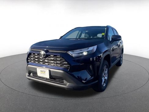 Used 2025 Toyota RAV4 XLE image 7