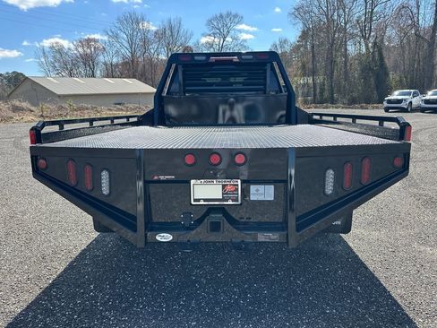 New 2026 GMC Sierra 3500 SLE w/ SLE Convenience Package image 7