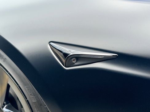 Used 2023 Tesla Model S AWD/4WD image 7