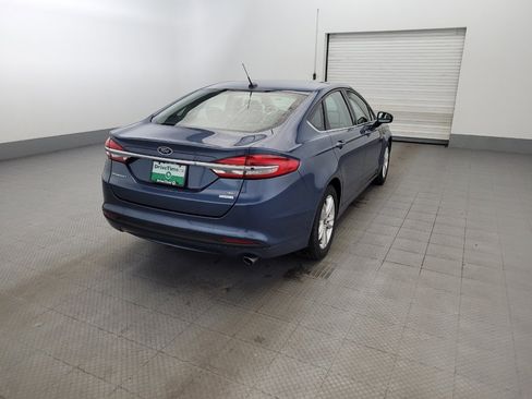 Used 2018 Ford Fusion SE FWD image 9