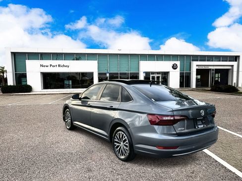 Used 2020 Volkswagen Jetta FWD image 4