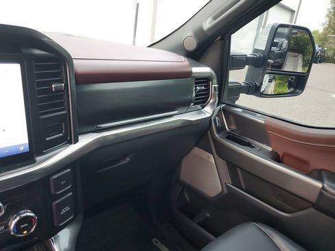 Used 2022 Ford F150 Lariat w/ Equipment Group 502A High AWD/4WD image 26