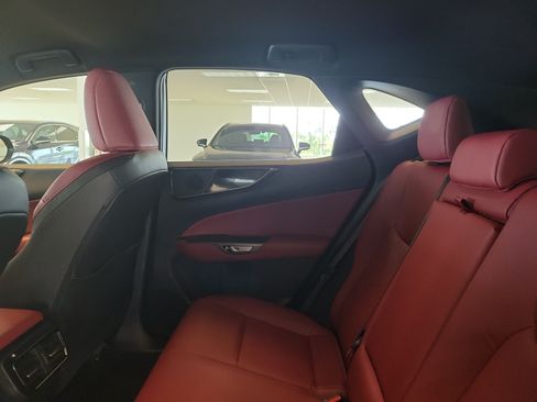 Used 2023 Lexus NX 250 FWD w/ Towing Package (2000 Lbs) image 15