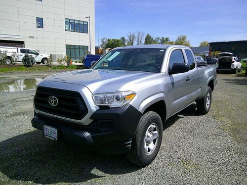Used 2023 Toyota Tacoma SR image 1