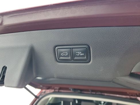 Used 2022 Kia Carnival SX Prestige image 10