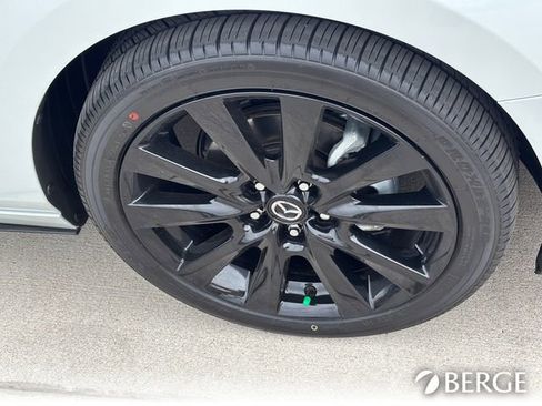 Used 2025 MAZDA MAZDA3 s image 11