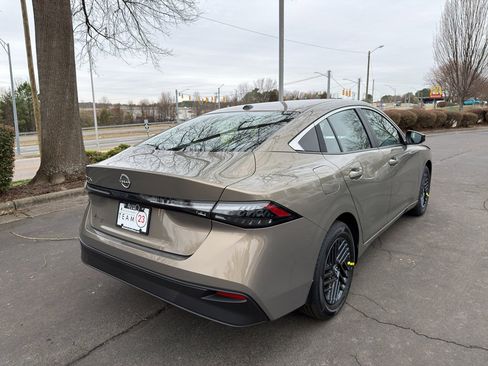 New 2026 Nissan Sentra SV w/ Floor Mat Package image 7