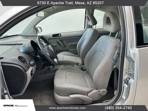 Used 2001 Volkswagen Beetle GL image 15