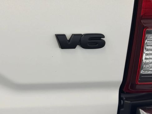 Used 2023 Toyota Tacoma SR5 image 8