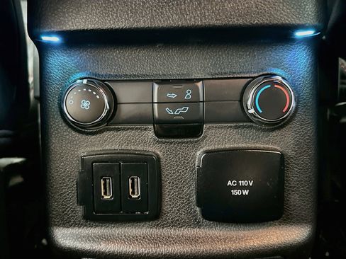 Used 2017 Ford Explorer Sport w/ Equipment Group 401A AWD/4WD image 28