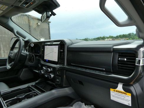 New 2026 Ford F350 Lariat w/ Black Appearance Package AWD/4WD image 12