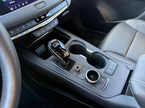 Used 2023 Cadillac XT4 Luxury w/ Cold Weather Package image 13