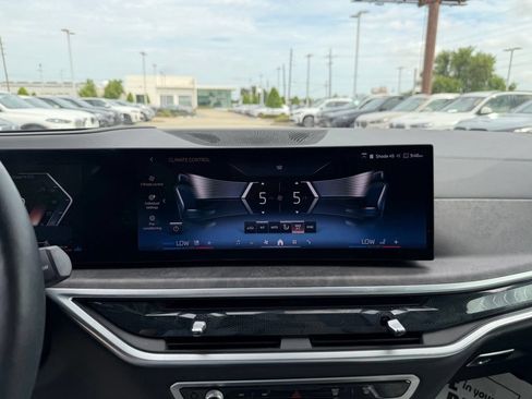 Certified 2024 BMW X5 sDrive40i w/ Premium Package RWD image 14