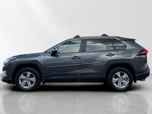 Used 2025 Toyota RAV4 XLE w/ Convenience Package image 7