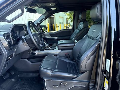 Used 2025 Ford F150 4x4 SuperCrew Platinum w/ Equipment Group 702A High image 17