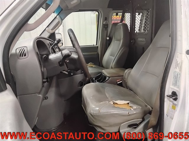 Used 2006 Ford E-150 and Econoline 150 RWD image 10