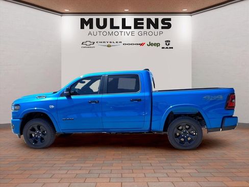 New 2026 RAM 1500 4x4 Crew Cab image 8