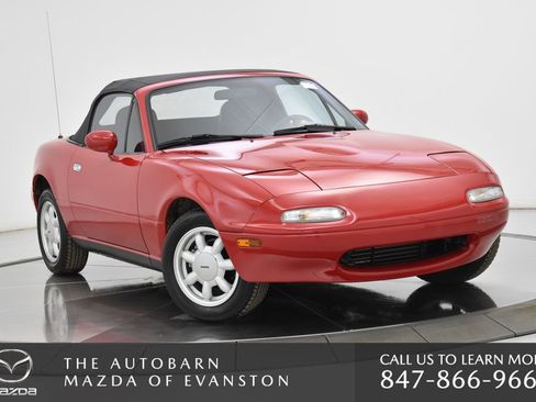 Used 1990 MAZDA MX-5 Miata image 1