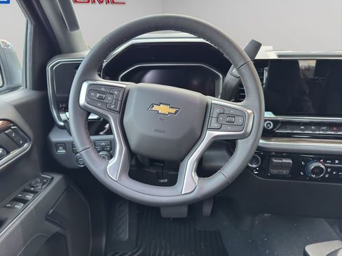 New 2026 Chevrolet Silverado 1500 LT image 12