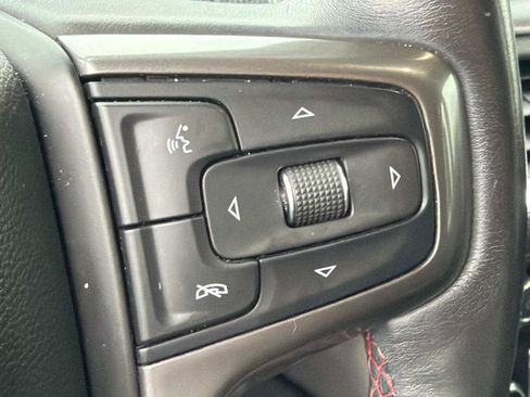 Used 2021 Chevrolet Suburban RST w/ Luxury Package image 8