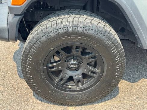 Used 2020 Jeep Wrangler Unlimited Sport S AWD/4WD image 20