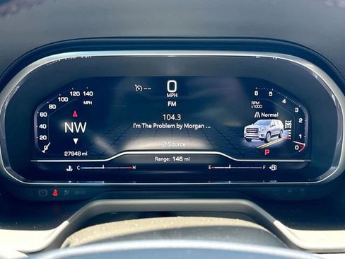 Used 2023 GMC Yukon AT4 w/ AT4 Premium Plus Package image 34