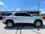 Used 2021 Chevrolet Traverse LT image 6