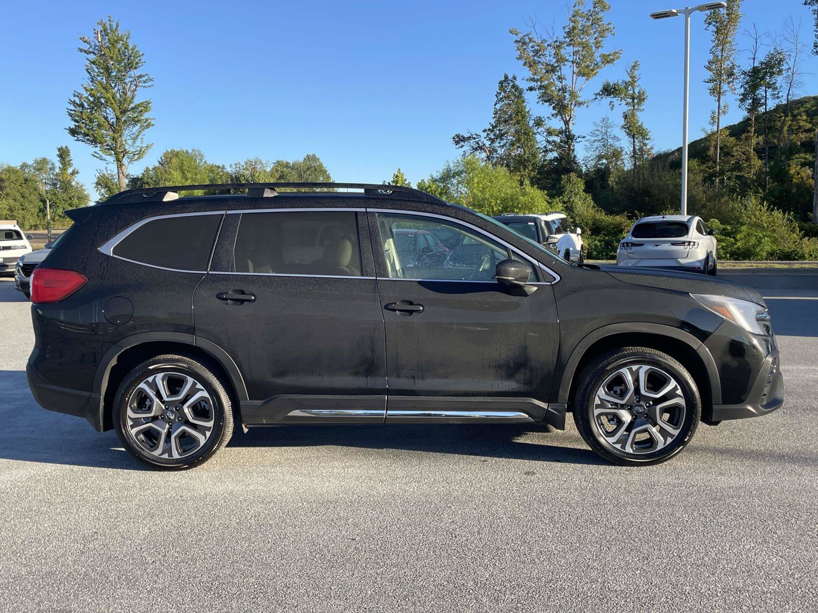 Used 2026 Subaru Ascent Limited AWD/4WD image 28