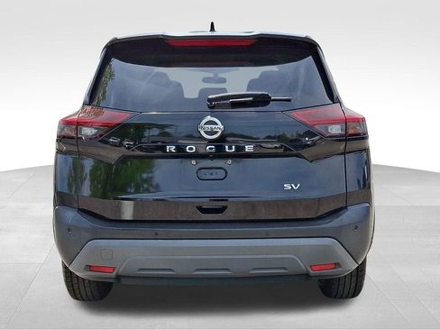 Used 2021 Nissan Rogue SV FWD image 5