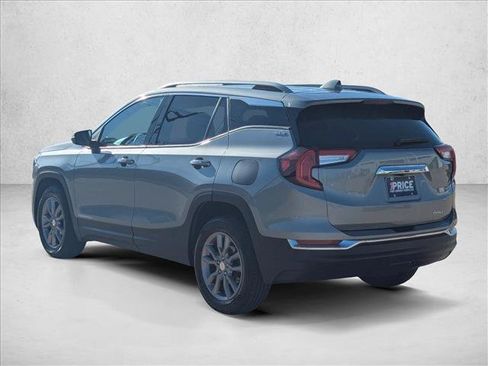 Used 2024 GMC Terrain SLT AWD/4WD image 8