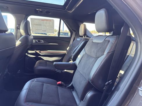 New 2026 Ford Explorer ST w/ Sun And Sound Package image 25
