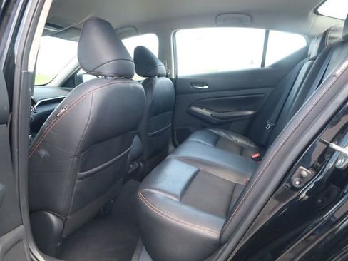 Certified 2021 Nissan Altima 2.5 SR FWD image 26