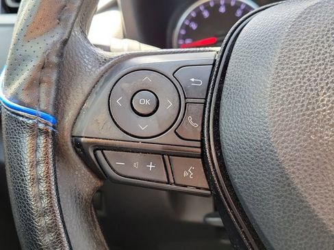 Used 2021 Toyota RAV4 XLE FWD image 21