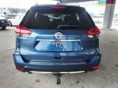 Used 2017 Nissan Rogue SL w/ SL Premium Package AWD/4WD image 6