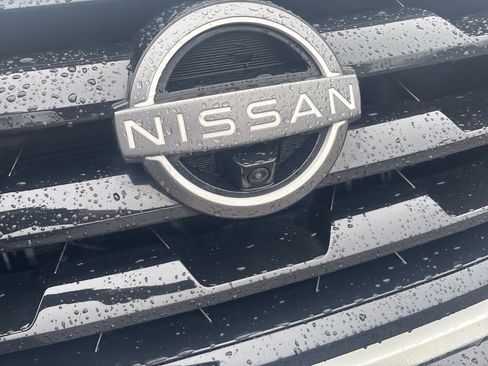 Used 2022 Nissan Armada SL w/ Midnight Edition Package image 36