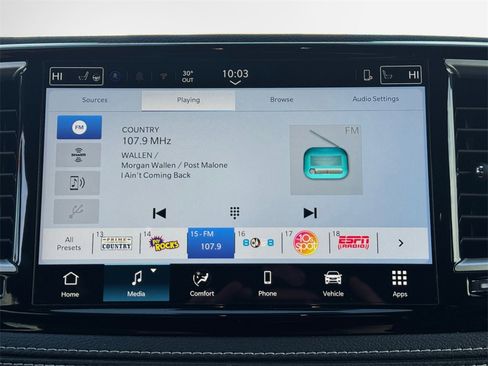 Certified 2026 Chrysler Pacifica Select image 18
