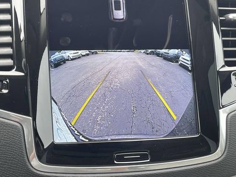 Used 2023 Volvo XC90 B6 Plus AWD/4WD image 27