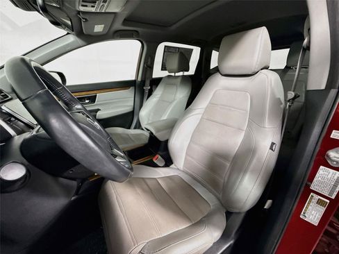Used 2021 Honda CR-V Touring image 2