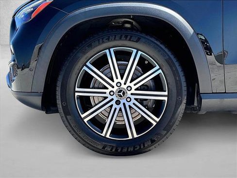 Certified 2024 Mercedes-Benz GLE 450e 4MATIC image 10