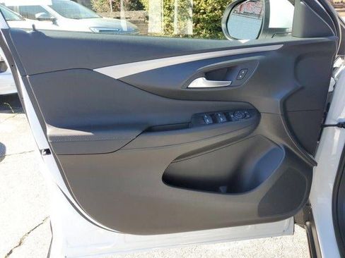 New 2026 Buick Envista Preferred w/ Advanced Safety Package image 17