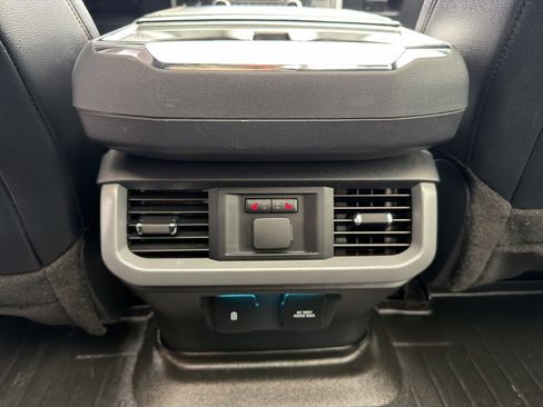 Certified 2024 Ford F150 Lariat w/ Equipment Group 502A High image 39