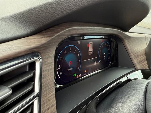 New 2026 Volkswagen Atlas SEL image 16