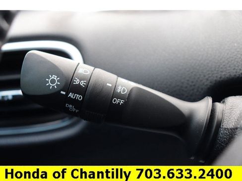 Used 2021 Toyota Prius XLE w/ Advanced Technology Package image 17