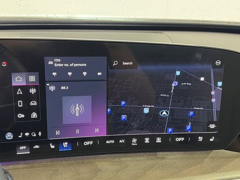 Used 2025 Audi Q5 Premium Plus w/ Premium Plus AWD/4WD image 19