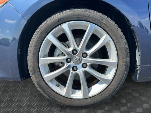 Used 2014 Toyota Avalon Limited FWD image 14