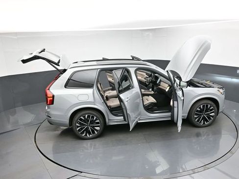 New 2026 Volvo XC90 B6 Ultra w/ Lounge Package image 50