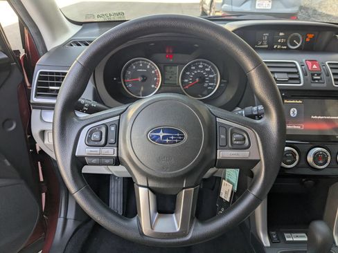 Used 2017 Subaru Forester 2.5i Premium w/ Protection Package #1 AWD/4WD image 15