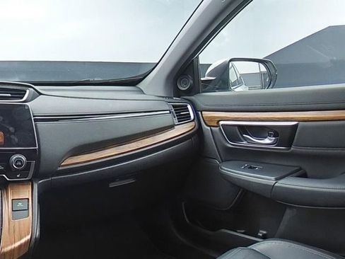 Used 2019 Honda CR-V Touring image 21